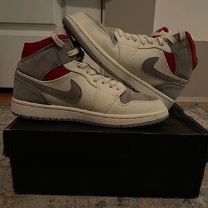 Air Jordan 1 Mid Sail/Wolf Grey-Gym Red-White